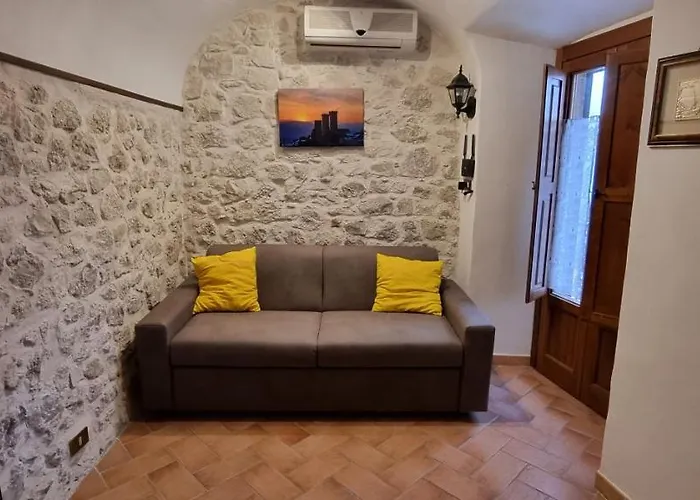 Casa Alessandro アパート Pacentro